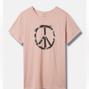Torrid~Peace Daisy Everyday Crew Neck Tee